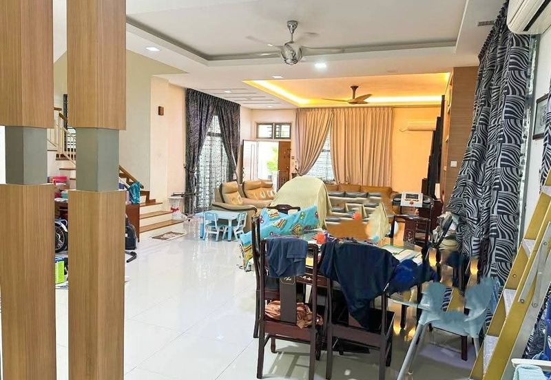 Park View @ Bandar Seri Alam, Masai / 3 Storey Semi D 