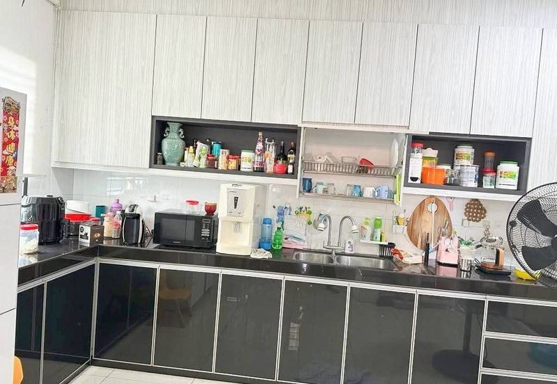 Park View @ Bandar Seri Alam, Masai / 3 Storey Semi D 