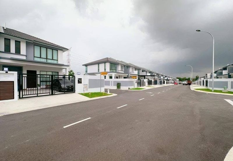 Desa Palma, Nasa City