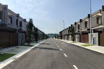 Aurora Resort Villas