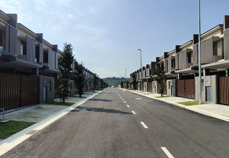 Aurora Resort Villas