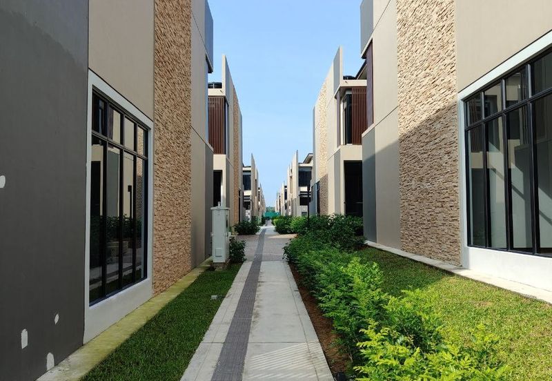 Aurora Resort Villas