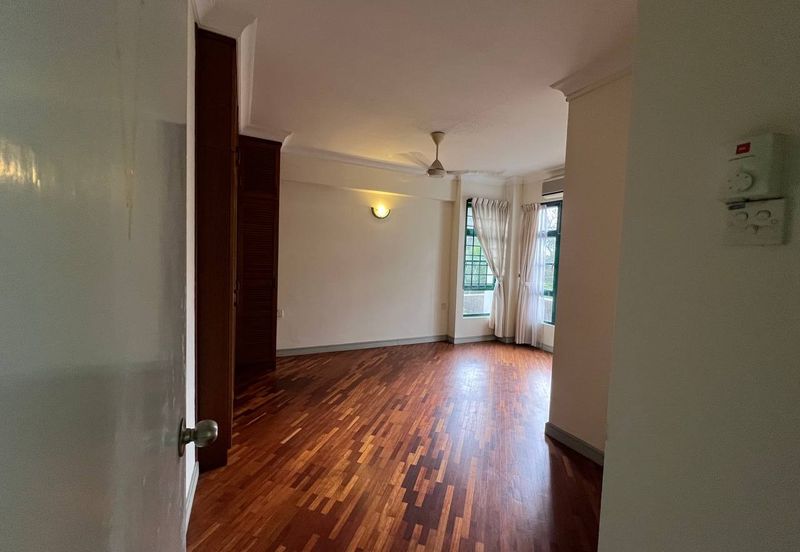 The Straits View, Bandar Baru Permas Jaya