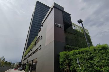 Summit @ Lagoon Residences