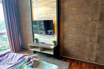 Paragon Suites @ CIQ