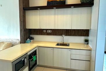 Paragon Suites @ CIQ