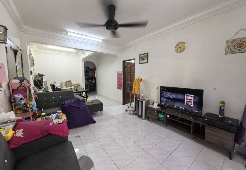 Lily & Jasmine Apartment