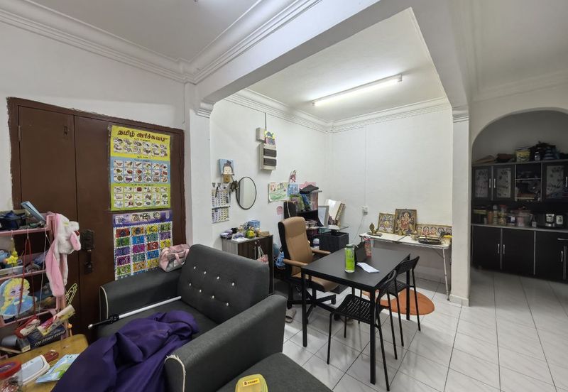 Lily & Jasmine Apartment