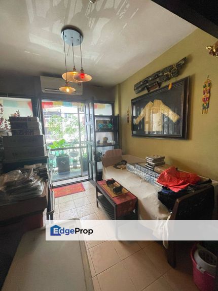 Putri Ria Apartment @ Megah Ria, Low Floor, Renovated , Johor, Masai