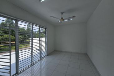 Taman Pelangi Indah