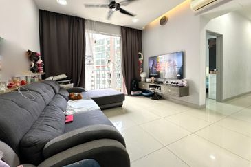 Dedaun Hijau (Greenfield Regency)