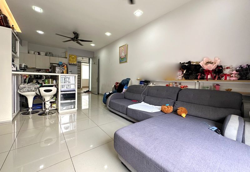 Dedaun Hijau (Greenfield Regency)