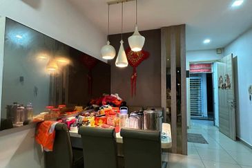 Seasons Luxury Apartments @ Amara Larkin