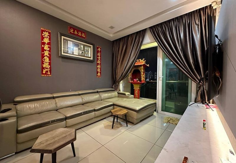 Seasons Luxury Apartments @ Amara Larkin