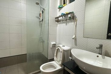 Seasons Luxury Apartments @ Amara Larkin