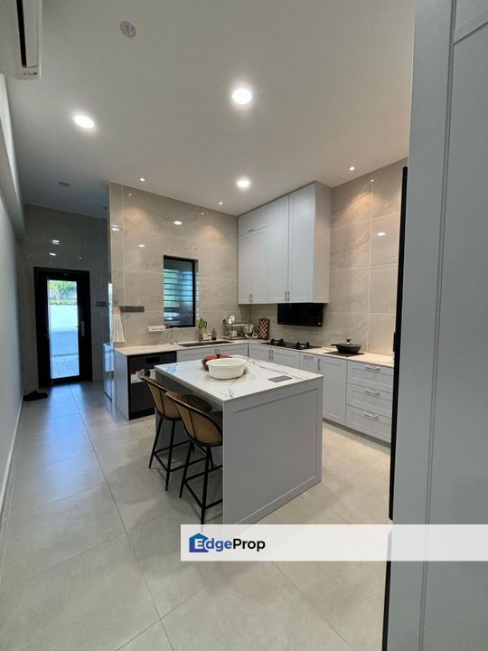 Taman Gaya @ Ulu Tiram, Fully Renovated,, Johor, Ulu Tiram