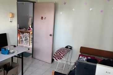 Bistari Impian Apartment @ Larkin