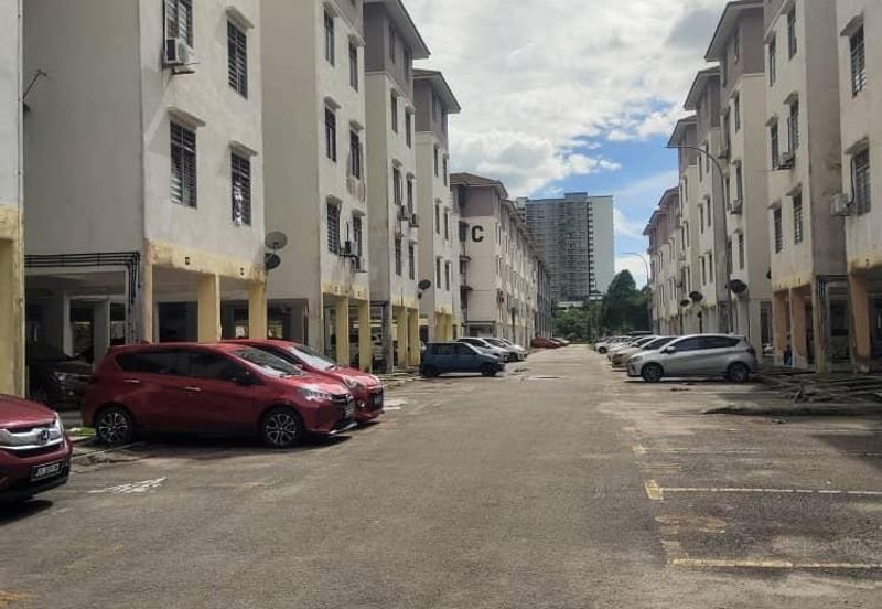 Pangsapuri Seri Baiduri