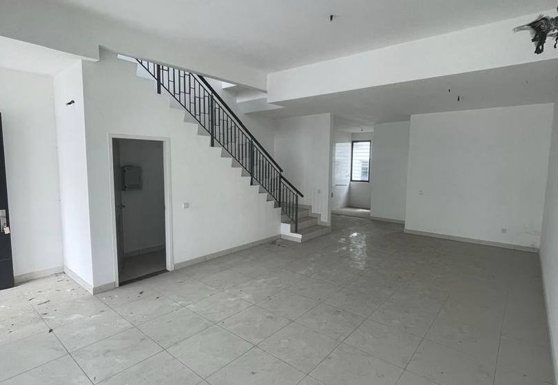 Elata Haven @ Taman Setia Tropika, Double Storey Terrace For Sale Brand New unit Gated Guarded 