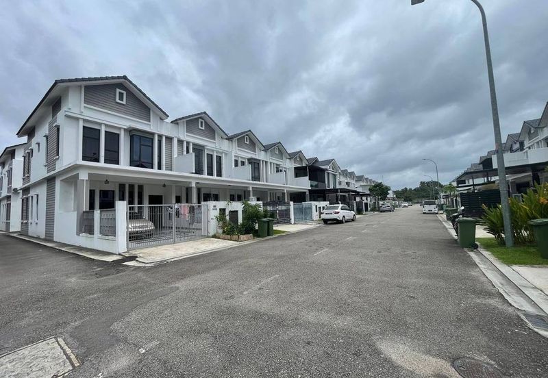 Elata Haven @ Taman Setia Tropika, Double Storey Terrace For Sale Brand New unit Gated Guarded 