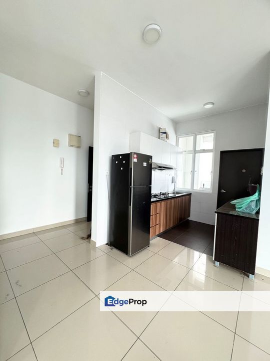 M Condominium @ Larkin For Sale Fully Furnished , Johor, Johor Bahru