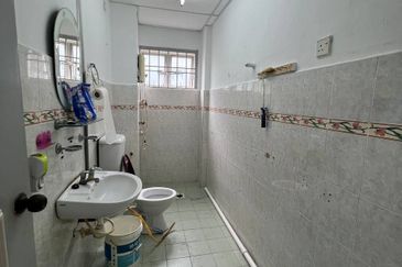 Desa Skudai Apartment