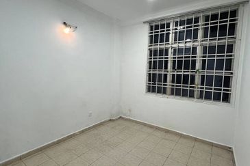 Desa Skudai Apartment