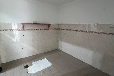 Desa Skudai Apartment