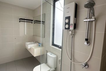 Sunway Citrine Lakehomes