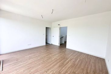 Sunway Citrine Lakehomes