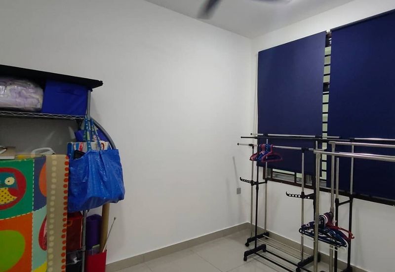 SKS Habitat Apartment, Larkin