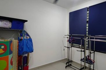 SKS Habitat Apartment, Larkin