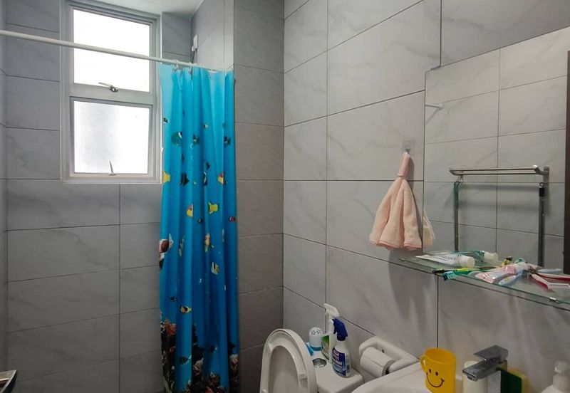 SKS Habitat Apartment, Larkin