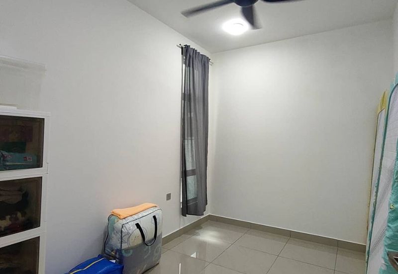SKS Habitat Apartment, Larkin