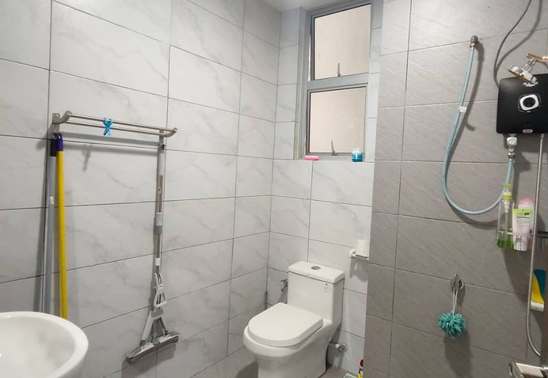 SKS Habitat Apartment, Larkin