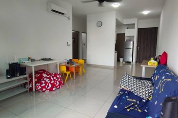 SKS Habitat Apartment, Larkin