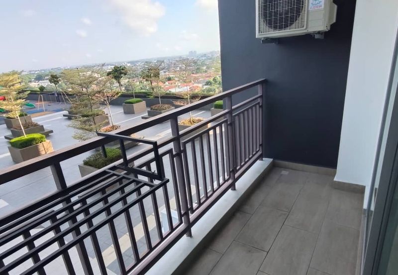 SKS Habitat Apartment, Larkin