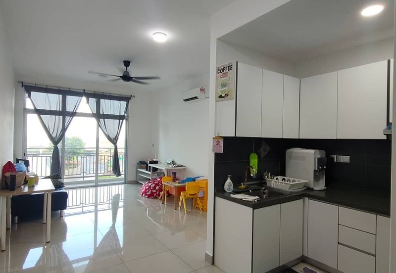 SKS Habitat Apartment, Larkin