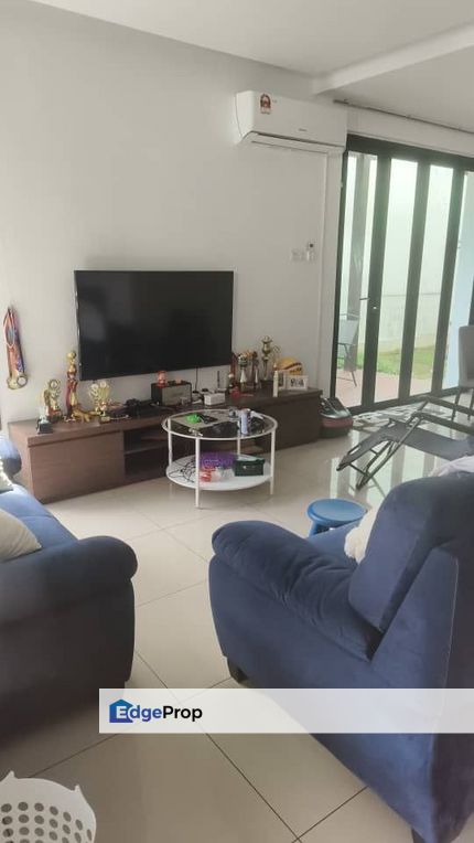 Maple Red @ Adda Height, Renovated , Johor, Johor Bahru
