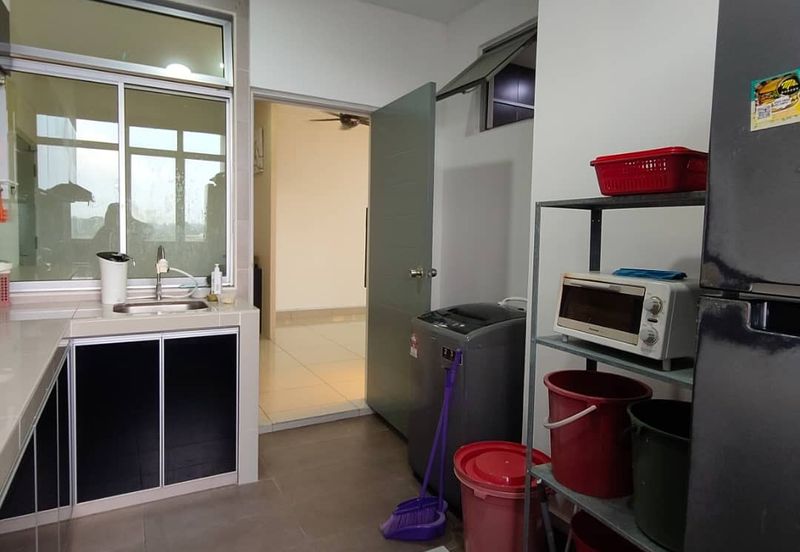 Eastbay Luxury Apartment