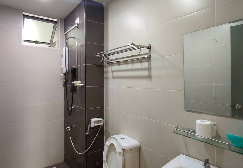 Eastbay Luxury Apartment