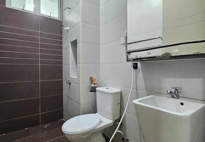 P'residen, Bandar Baru Permas Jaya