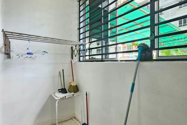 P'residen, Bandar Baru Permas Jaya