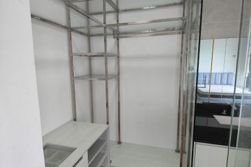 Paradiso Nuova Medini