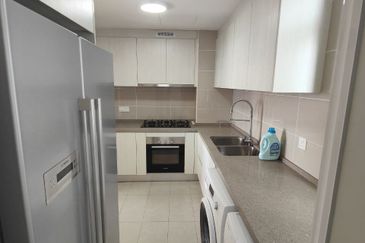 Paradiso Nuova Medini