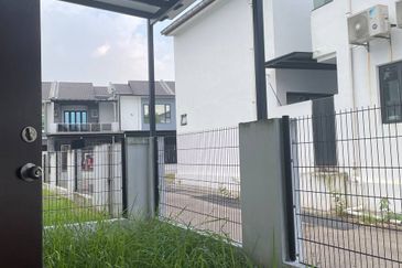 Iconia Garden Residence @ Taman Impian Emas