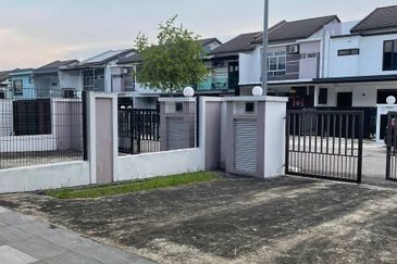 Iconia Garden Residence @ Taman Impian Emas