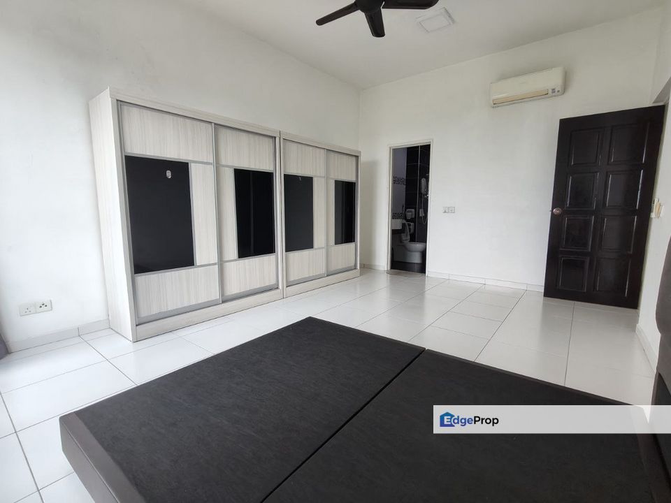 Sky View Apartment @ Bukit Indah, Nusajaya, 3 Bed 2 Bath,2 Parking Lots , Johor, Bukit Indah