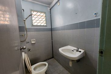 Mon Glori, , Bandar Baru Permas Jaya