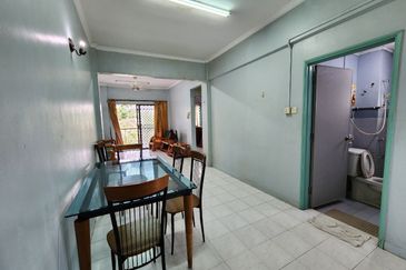 Mon Glori, , Bandar Baru Permas Jaya